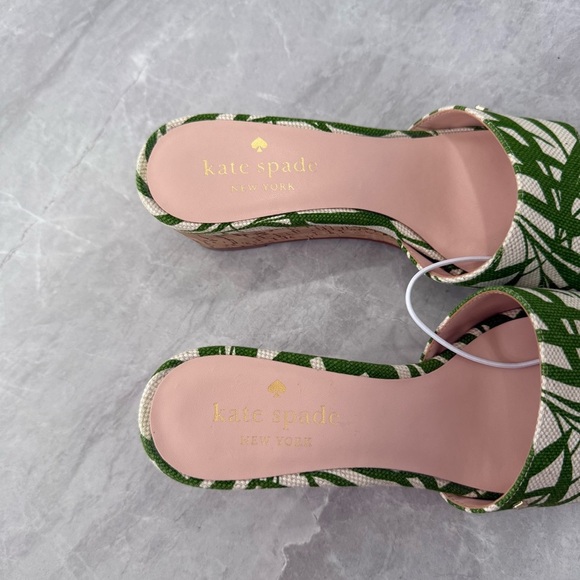 NWOT Women’s Kate Spade Myrah Palm Frond Cork Heel Wedge Open Toe Sandals 5.5 main image 1